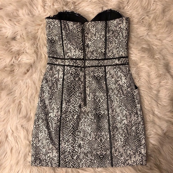 GUESS Strapless snakeskin tulip dress - Picture 2 of 7